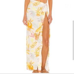 L. Space Mia Cover Up small